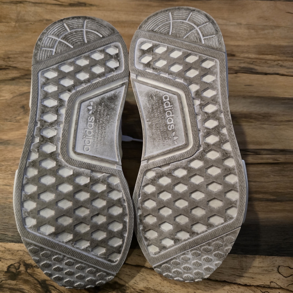 Adidas NMD R1 - Picture 5 of 6